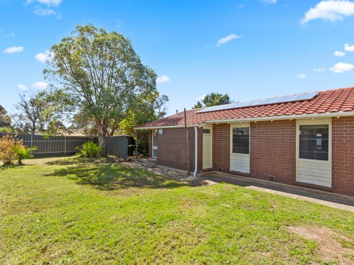 22 Windsong Ct, Morphett Vale SA 5162, Australia