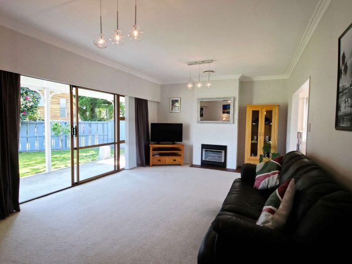 9 Dee Street, Levin, Horowhenua, Manawatu / Whanganui, 5510, New Zealand