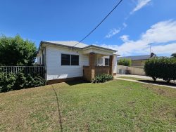 64 Aberdeen St, Muswellbrook NSW 2333, Australia