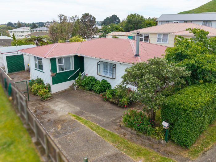 55 Arahura Crescent, Porirua, Wellington, 5024, New Zealand