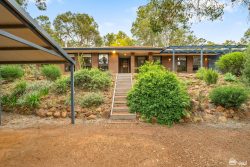1 Barbigal Rd, Roleystone WA 6111, Australia