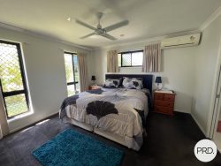 52 Bauhinia St, Boyne Island QLD 4680, Australia