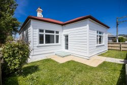 85 Bay View Road, Saint Kilda, Dunedin, Otago, 9012, New Zealand