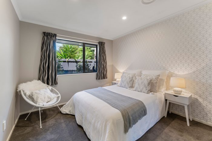 16 Bottle Lake Drive, Parklands, Christchurch City, Canterbury, 8083, New Zealand