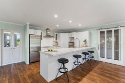 16 Bottle Lake Drive, Parklands, Christchurch City, Canterbury, 8083, New Zealand