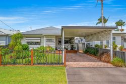 66 Britannia St, Umina Beach NSW 2257, Australia