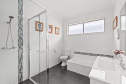 66 Britannia St, Umina Beach NSW 2257, Australia