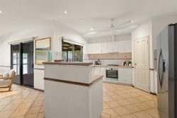 17 Bronzewing Cres, Djugun WA 6725, Australia