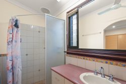 17 Bronzewing Cres, Djugun WA 6725, Australia