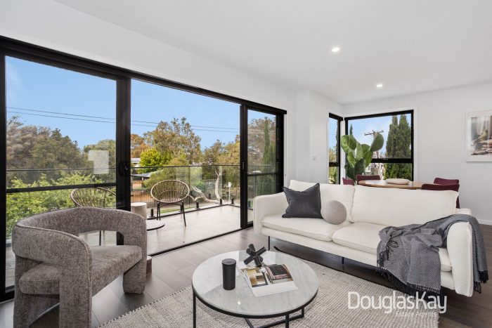 Unit 2/46 Burns St, Maidstone VIC 3012, Australia