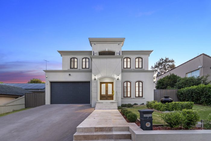 7 Burraga Ave, Terrey Hills NSW 2084, Australia