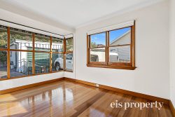 253 Cambridge Rd, Warrane TAS 7018, Australia