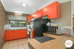 Unit 3/907 Doland St, West Albury NSW 2640, Australia