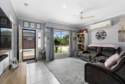 Unit 26/142-146 Elizabeth St, Bay Village, Urangan QLD 4655, Australia