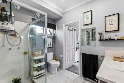 Unit 26/142-146 Elizabeth St, Bay Village, Urangan QLD 4655, Australia