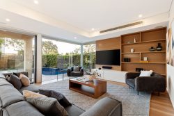 7 Esperance Ave, Brighton VIC 3186, Australia