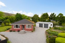 76 Fache Street, Clyde, Central Otago, Otago, 9330, New Zealand