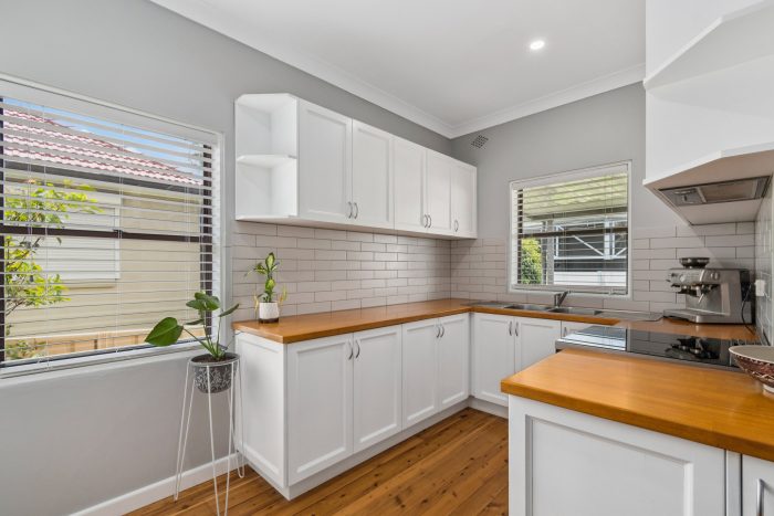 13 First Ave S, Warrawong NSW 2502, Australia