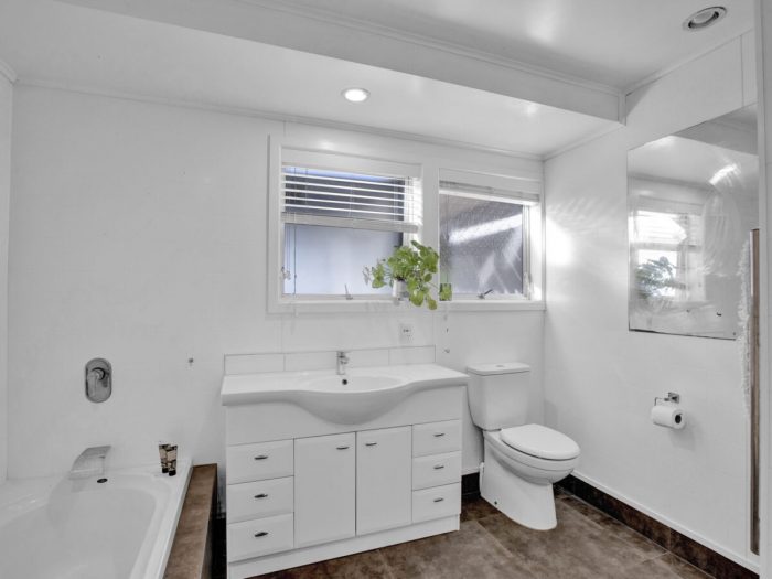 45 Glen Lynne Avenue, Queenwood, Hamilton, Waikato, 3210, New Zealand