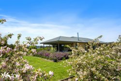 33 Hillview Dr, Margate TAS 7054, Australia