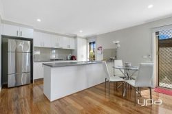 Unit 2/45 Holts Ln, Darley VIC 3340, Australia