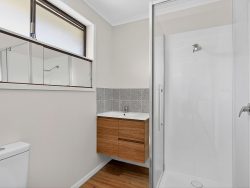 Unit 2/108 Hickford Parade, Warrnambool VIC 3280, Australia