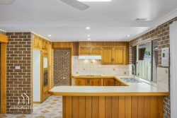 12 Huntly Rd, Bensville NSW 2251, Australia