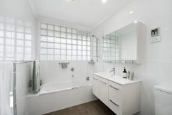 8 Gundara St, Aranda ACT 2614, Australia