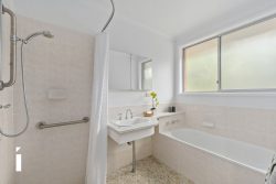 20 Moss St, Cook ACT 2614, Australia