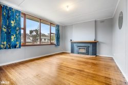 12 Karambi St, Chigwell TAS 7011, Australia