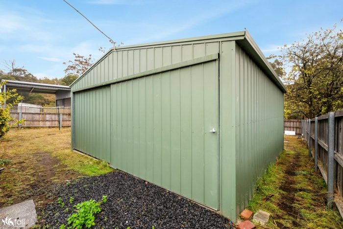 12 Karambi St, Chigwell TAS 7011, Australia