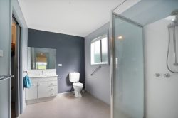 51 Kirby St, Casterton VIC 3311, Australia