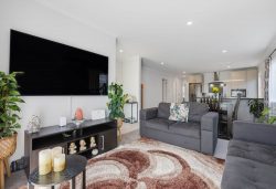 105 Kuaka Drive, Takanini, Papakura, Auckland, 2112, New Zealand