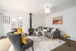 40 Lincoln Avenue, Tawa, Wellington, 5028, New Zealand