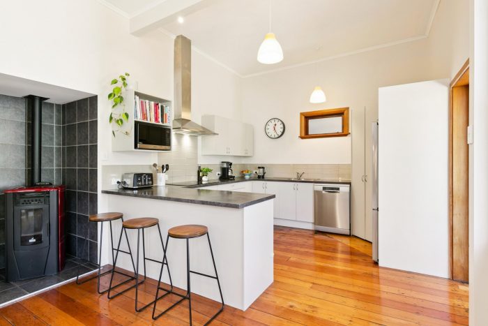 54 Kilbirnie Crescent, Kilbirnie, Wellington, 6022, New Zealand