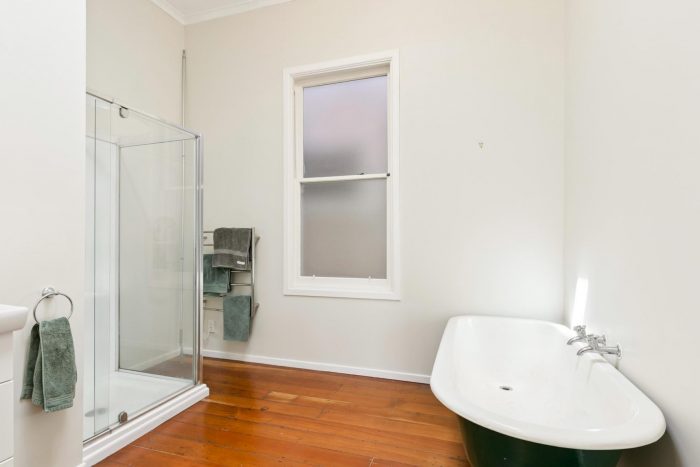 54 Kilbirnie Crescent, Kilbirnie, Wellington, 6022, New Zealand