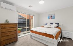 34 Madison Blvd, Mitcham VIC 3132, Australia