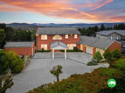 35 Mol Cres, Googong NSW 2620, Australia