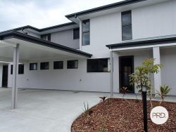 Unit 5/15 Morris Ave, Calliope QLD 4680, Australia