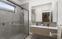 164 Mullum Mullum Rd, Ringwood VIC 3134, Australia