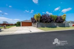 36 The Blvd, Australind WA 6233, Australia