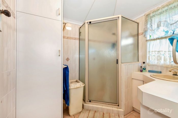 6 Peterson St, North Mackay QLD 4740, Australia