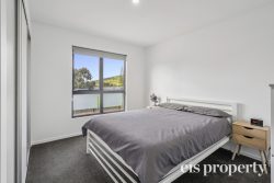 8 Port View Dr, Port Huon TAS 7116, Australia