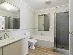 18B Knight Ave, Yokine WA 6060, Australia