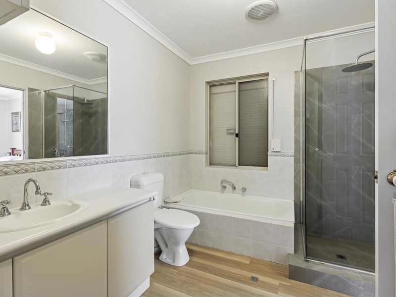 18B Knight Ave, Yokine WA 6060, Australia