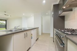 6 Redgum Dr, Kirkwood QLD 4680, Australia