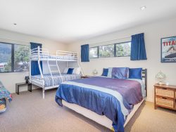 1 Centreway, Pauanui, Thames-Coromandel, Waikato, 3579, New Zealand