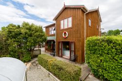 11 Scarp Street, Karitane, Dunedin, Otago, 9471, New Zealand