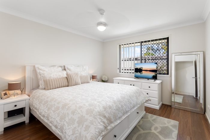 37 Severn Cres, North Lakes QLD 4509, Australia