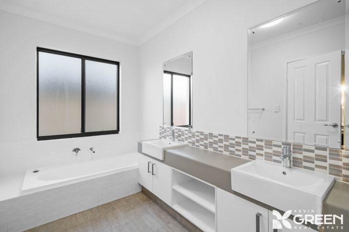 34 Southport Blvd, Dawesville WA 6211, Australia